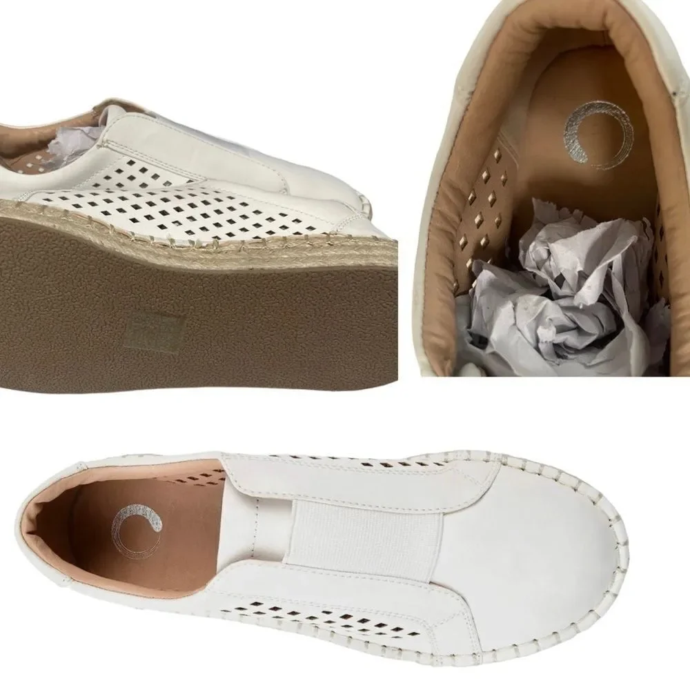 Journee Collection Kandis Espadrille Sneakers